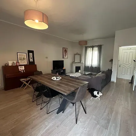Holiday home Agreable Maison De