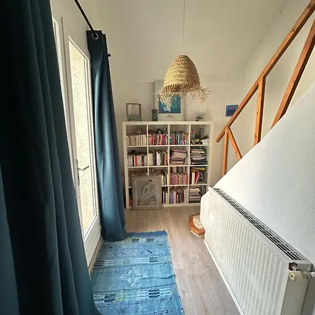 Holiday home Agreable Maison De *